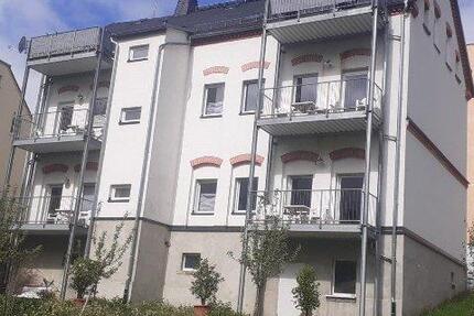 Mehrfamilienhaus - 300.000,00&nbsp;EUR Kaufpreis, ca.&nbsp; 350,00&nbsp;m&sup2; in Schneeberg (PLZ: 08289)