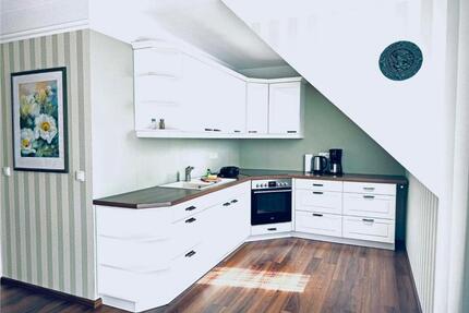 Wohnung in MönchgutLobbe - 990,00&nbsp;EUR Kaltmiete, ca.&nbsp; 90,00&nbsp;m&sup2; in Sellin (PLZ: 18586)