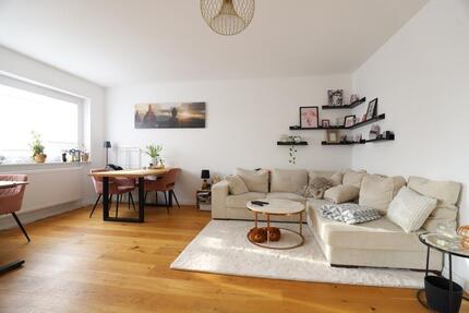 Wunderschön kernsanierte und helle Wohnung mit Ausblick! - Braunschweig Timmerlah-Geitelde-Stiddien