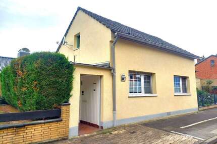 Haus zum Kaufen in Düren 260.000,00 € 99 m²