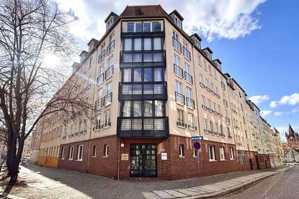 Wohnung zum Kaufen in Halle 380.000,00 € 162.95 m²