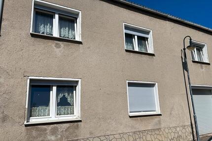 2 Häuser in Neundorf ( Staßfurt) auch Mietkauf