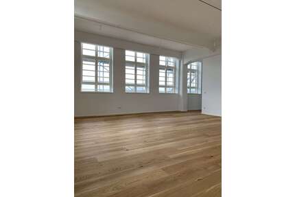 Wohnung zum Mieten in Wermelskirchen 1.702,00 € 133 m²