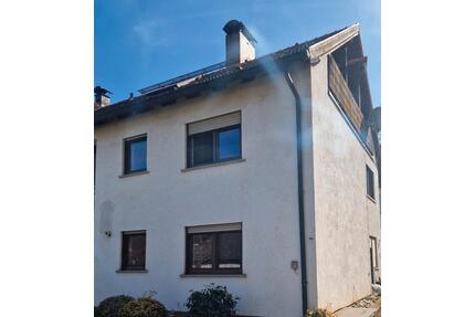 Doppelhaushälfte - 250.000,00&nbsp;EUR Kaufpreis, ca.&nbsp; 120,00&nbsp;m&sup2; in Neudrossenfeld (PLZ: 95512)