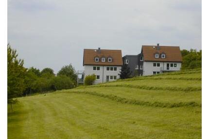 Schöne Apartmentwohnung in idyllischer, ruhiger Lage nahe Jena - Stadtroda