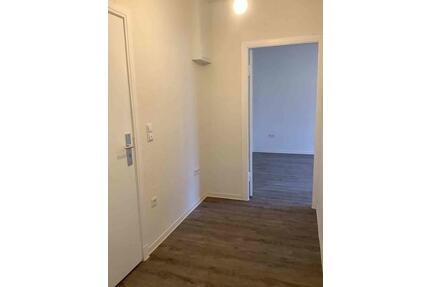 Etwas besonderes: sanierte 2-Zimmer-Wohnung - Kiel Gaarden-Ost