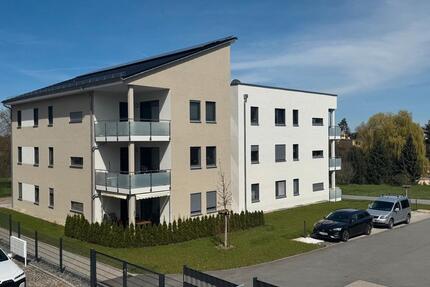 Stadtvilla Neubau 4 Zimmer Wohnung in Gutenborn - Zeitz