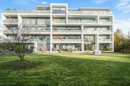 Moderne 4-Zimmer-Wohnung mit Loggia und Tiefgarage im Lüneburger Speicherquartier