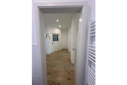 Der Traum der ersten eigenen Wohnung geht in Erfüllung - 2-Zimmer Zentral mit EBK - Chemnitz Bernsdorf