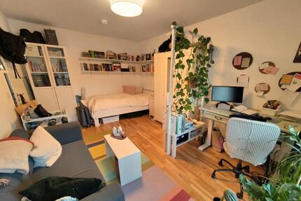 WG für eine Frau über 30 - 750,00&nbsp;EUR Kaltmiete, ca.&nbsp; 14,25&nbsp;m&sup2; in Hamburg (PLZ: 22767) Hamburg-Mitte