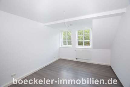Wohnung zum Mieten in Naumburg 490,00 € 78.55 m²
