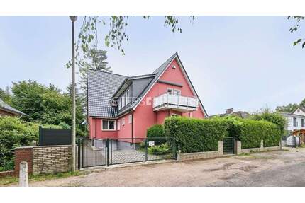 + Mehrfamilienhaus mit 5 Einheiten in Tonndorf + - Hamburg