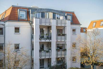 Renovierung 2026 | 4,5-Zimmer-Wohnung mit Aufzug & Tiefgarage – Wohnen mit Elbcharme| Provisionsfrei - Dresden Laubegast
