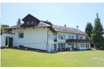 Wohnung in Titisee - 945,00&nbsp;EUR Kaltmiete, ca.&nbsp; 65,00&nbsp;m&sup2; in Titisee-Neustadt (PLZ: 79822)