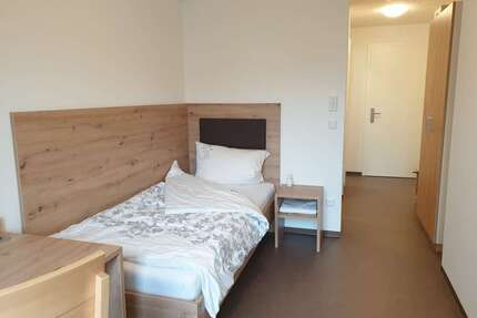 Wohnung zum Mieten in Ingolstadt 330,00 € 19 m²