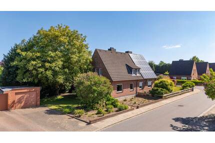 Solide Doppelhaushälfte mit pflegeleichtem Grundstück und Modernisierungspotenzial in Heide