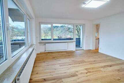 Erstbezug nach Kernsanierung! Moderne 2-Zimmer-Wohnung mit großem Süd-West-Balkon - Oberstdorf