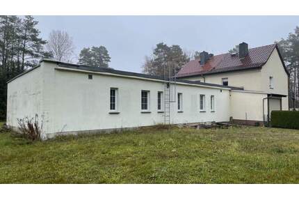 Ehemaliges Wasserwerk im Grünen - Schleife