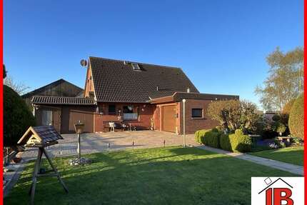 Haus zum Kaufen in Stadland 195.000,00 € 129.78 m²