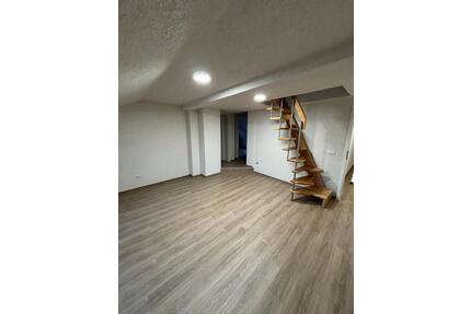 Maisonette-Wohnung zu vermieten ab März - Oberboihingen