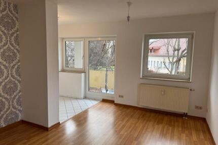 2-Raum Wohnung mit herrlichen Balkon - Zwickau
