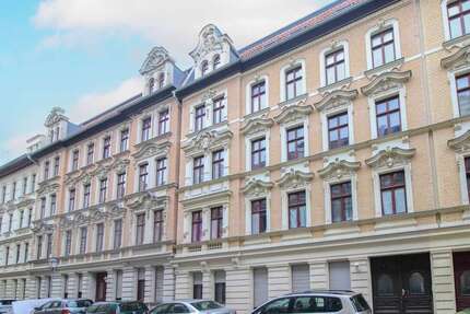 Wohnung zum Kaufen in Magdeburg 75.000,00 € 51.87 m²