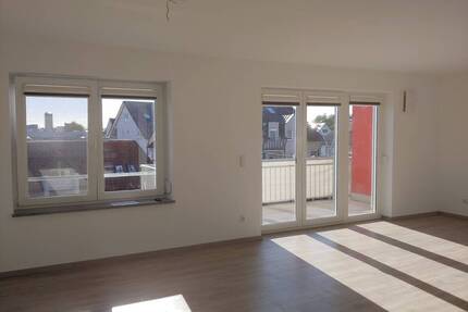 3-Zi.-Wohnung mit Küche Balkon Aufzug - zentral gelegen - Markdorf