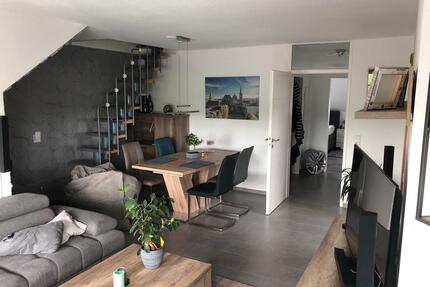Mietwohnung 2,5 Zimmer Waldblick, Balkon - Eschweiler