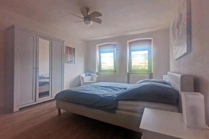 Ganz Ferienhaus am Rhein - 80,00&nbsp;EUR Kaltmiete, in Tiefenbach (PLZ: 55471)