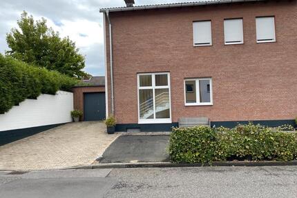 5 Zimmer, zentrale u. ruhige Lage, gute Infrastruktur - Nörvenich