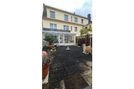 Wohnung (2 Zi) - frisch saniert in Mayen zu vermieten