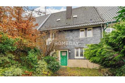 Raum für Ihr neues Kapitel: Familienfreundliches Zuhause mit Entwicklungspotenzial in Gummersbach