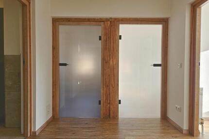 Liebevoll umfänglich renovierte 3-Zimmer-Wohnung zentrumsnah in Amberg, mit gehobener Ausstattung.