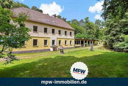 Haus zum Kaufen in Mixdorf 498.655,00 € 250 m²