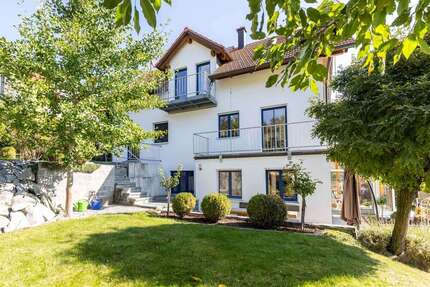 Haus zum Kaufen in Lengdorf 990.000,00 € 223 m²