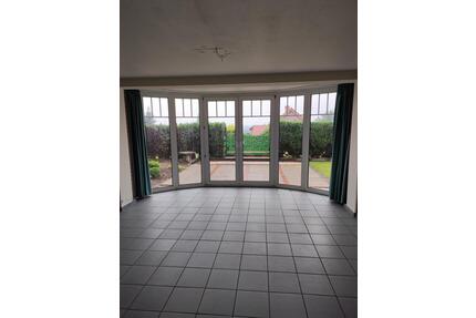 Erdgeschosswohnung mit kleinem Garten und wundervollem Ausblick - Mettingen
