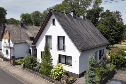 Haus zum Kaufen in Dierdorf 270.000,00 € 136 m²