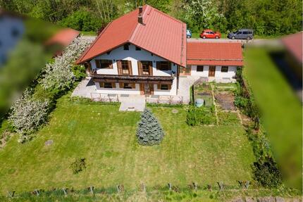 Großes Haus in traumhafter Lage mit vielen Möglichkeiten - Bergen