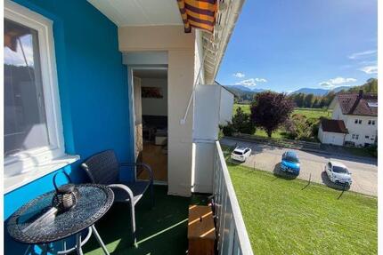 Schöne 3-Zimmer Wohnung mit Balkon in ruhiger Lage - Siegsdorf