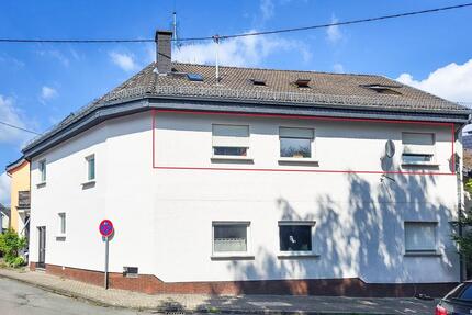 Gut geschnittene 4 Zimmer Wohnung mit Balkon im Herzen von Welschneudorf! - Nentershausen