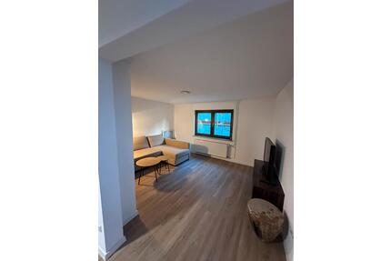 Saniertes Einfamilienhaus mit 4 Zimmern und Dachterasse - Gückingen