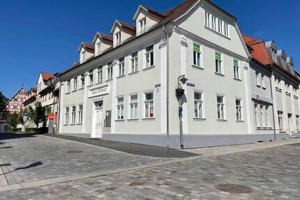 *Lichtdurchflutete & geräumige Gewerbefläche direkt am Markt* im Haus Schwan * - Sömmerda