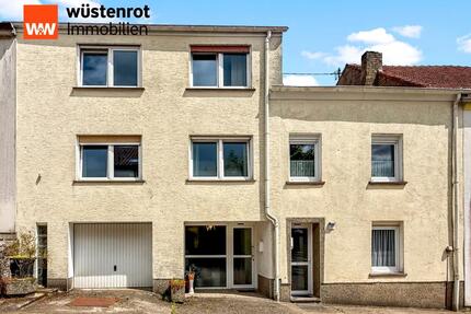 Einfamilienhaus in Gerlfangen – 127 m² Wohnfläche, Garage & 313 m² Grundstück, Baujahr 1970 - Rehlingen-Siersburg