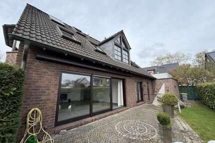 Haus zum Kaufen in Bochum 595.000,00 € 280.21 m²
