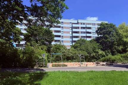 Wohnung zum Kaufen in Düsseldorf 185.000,00 € 75.15 m²