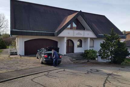 Haus zum Kaufen in Loffenau 780.000,00 € 633 m²