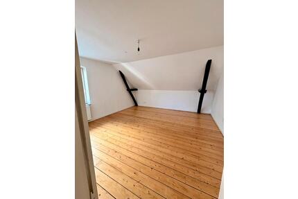 Gemütliche 2,5-Zimmer-Dachgeschosswohnung in der Ritterstraße - Flensburg Altstadt