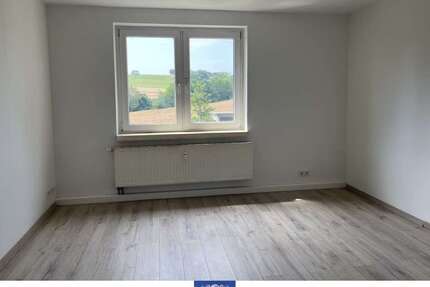 Wohnung zum Mieten in Dorfhain 271,00 € 45.1 m²