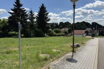 Attraktives Baugrundstück in Altenburg-Mockzig - perfekt für Ihr Eigenheim - Altenburg / Mockzig Ehrenberg