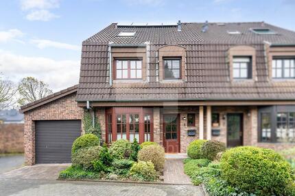 Reinschauen lohnt sich: Tolle Doppelhaushälfte mit Garten und Sauna! - Pulheim